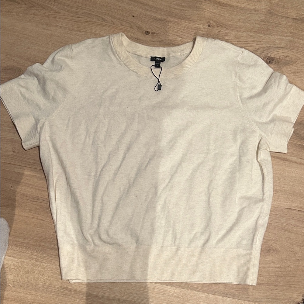 Express Women's Beige Short Sleeve Tee
